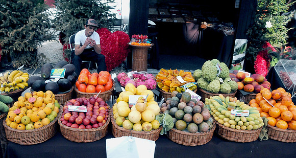 There are many tropical fruits in Madeira