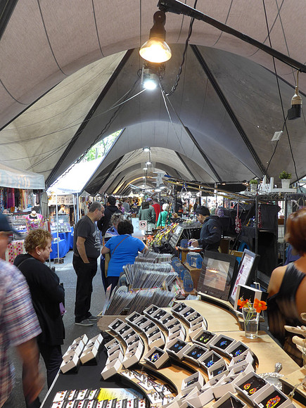 Hickson Road street market