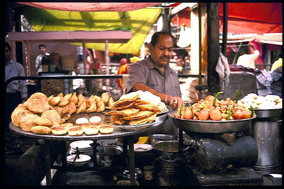 Potato tikkis and other goodies in Jalandar